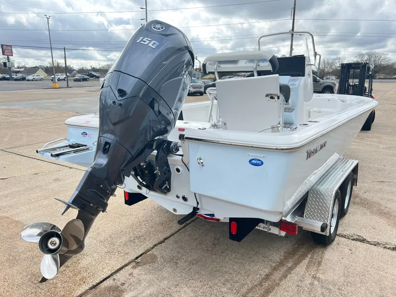 Slide: The Image of Tidewater 2110 Bay Max 2026 - 5