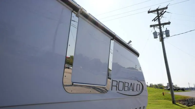 Slide: The Image of Robalo R300 Center Console 2026 - 25