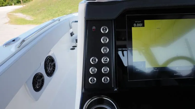 Slide: The Image of Robalo R300 Center Console 2026 - 52