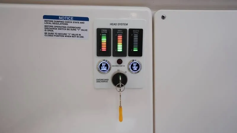 Slide: The Image of Robalo R300 Center Console 2026 - 81