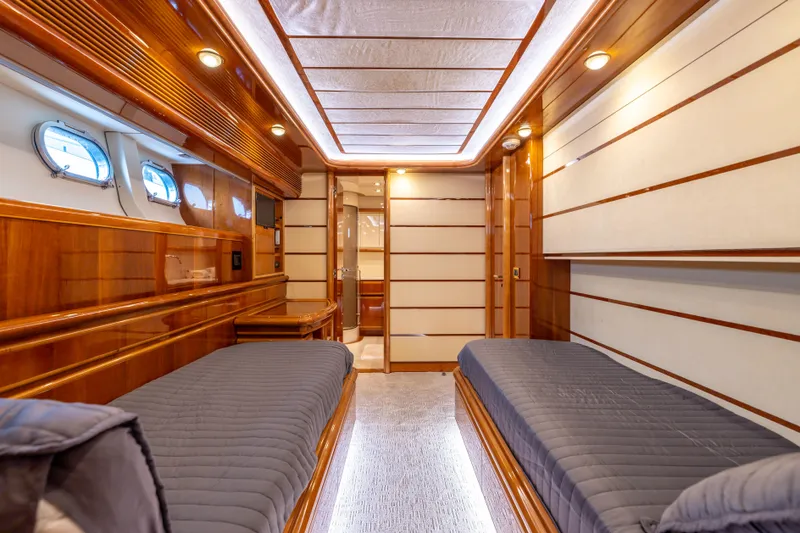 Slide: The Image of Ferretti 94 Dreamchaser - Interior Stateroom - 22