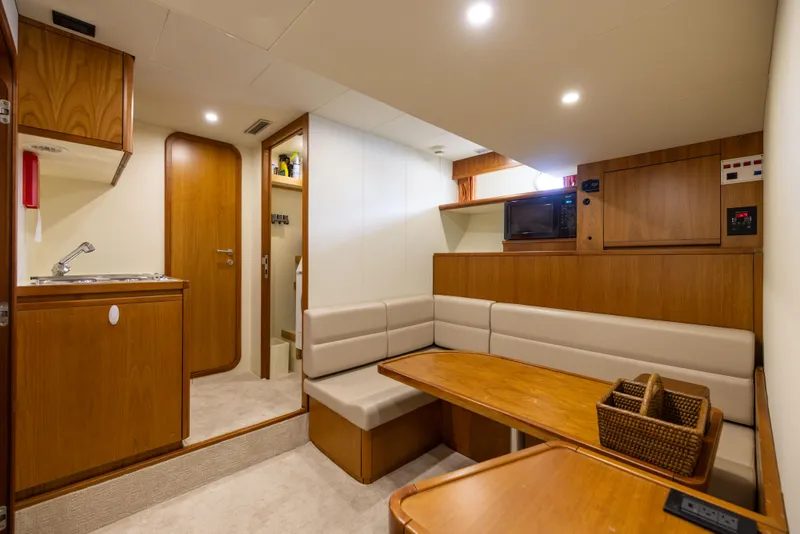 Slide: The Image of Ferretti 94 Dreamchaser - Interior Crew Quarters - 29