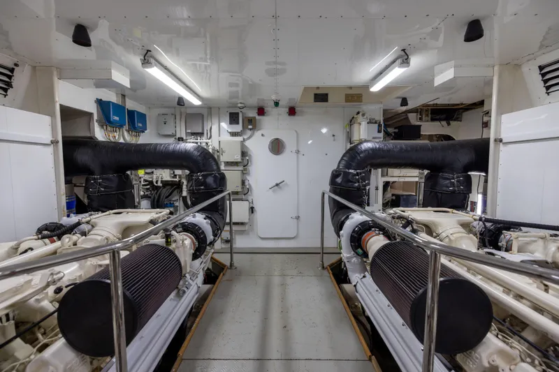 Slide: The Image of Ferretti 94 Dreamchaser - Engine Room - 51