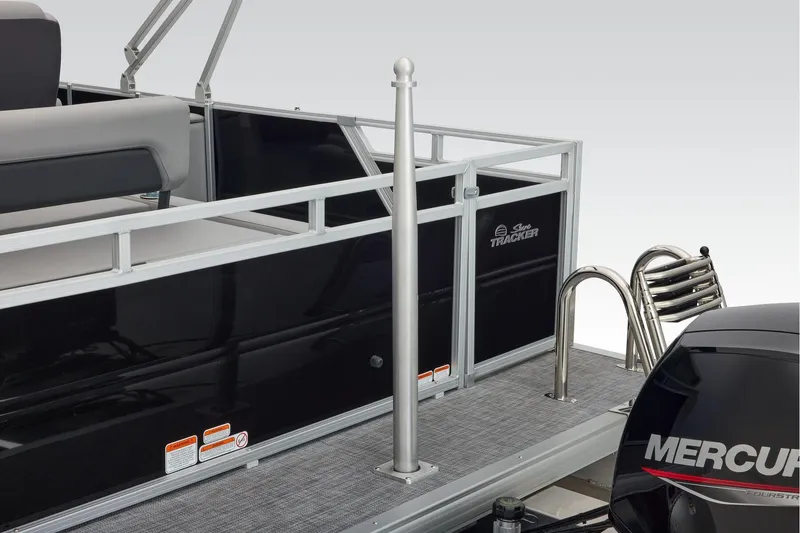 Slide: The Image of Sun Tracker Party Barge 22 RF DLX 2026 - 63