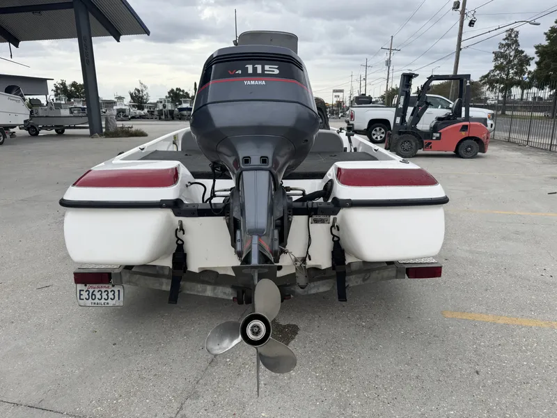 Slide: The Image of Skeeter SX180 2000 - 3