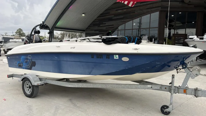 Slide: The Image of Bayliner Element E18 2017 - 9