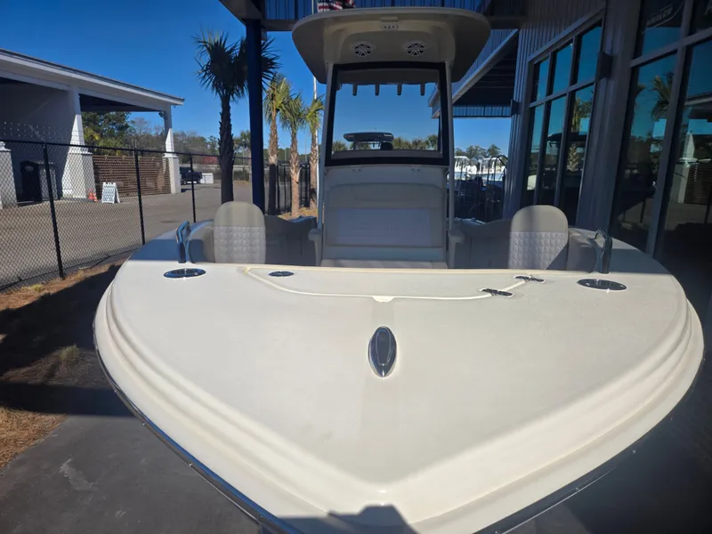 Slide: The Image of Scout 220 XSF 2026 - 18