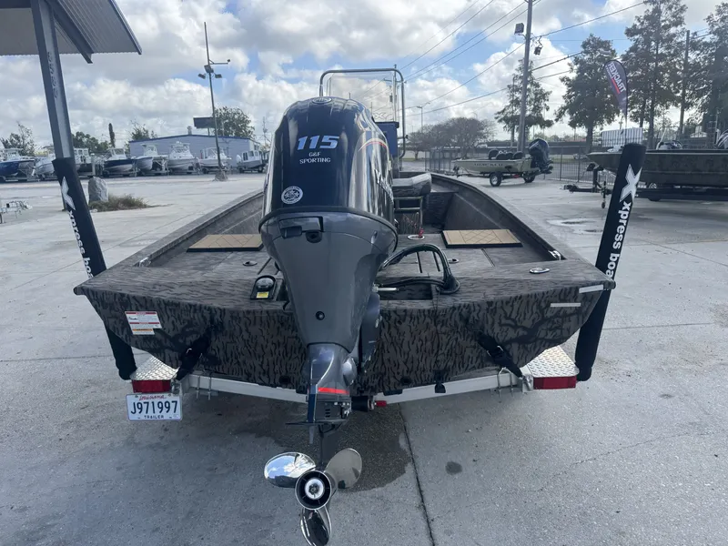 Slide: The Image of Xpress H190B Bay 2025 - 15