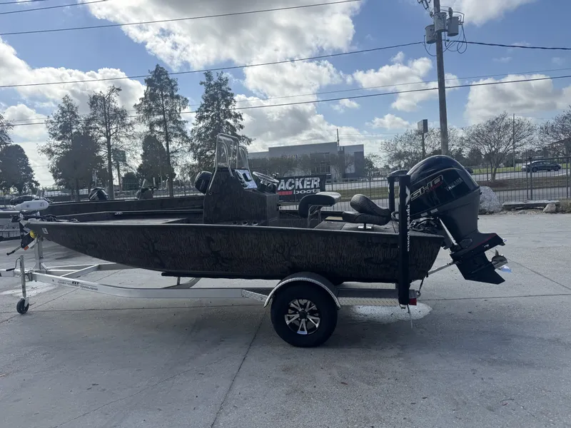 Slide: The Image of Xpress H190B Bay 2025 - 5