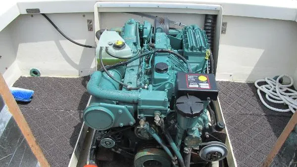Slide: The Image of Rosborough 246 Custom Wheelhouse 1998 - 9