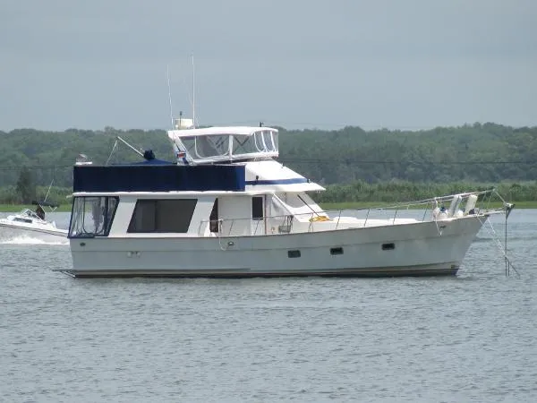 Slide: The Image of Golden Star 46 Sedan Trawler 1987 - 0