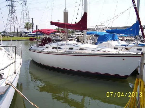Slide: The Image of Hunter 31 1986 - 0
