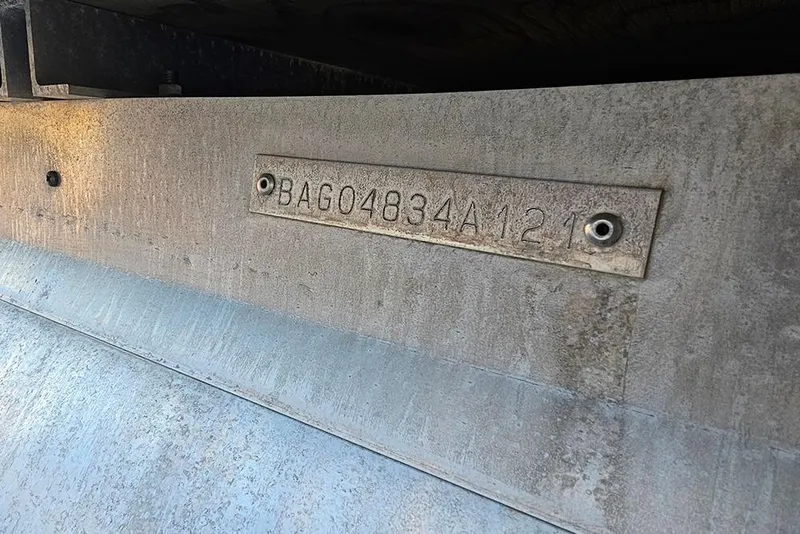 Slide: The Image of Hull identification number on a 2021 Bentley Pontoons 223 Fish-N-Cruise. - 15