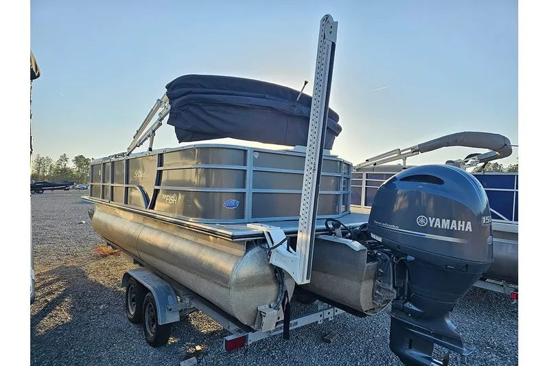 Slide: The Image of 2021 Bentley Pontoons 223 Fish-N-Cruise with Yamaha motor on trailer. - 5