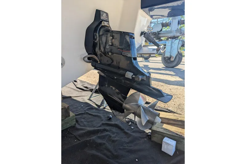 Slide: The Image of 2013 Chaparral 327 SSX boat propeller and drive system on display. - 23