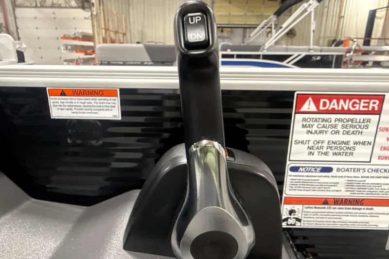 Slide: The Image of 2026 Bennington S Swingback 22 SSB pontoon boat with powerful 200 HP engine. - 8