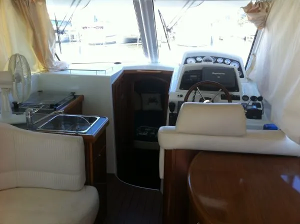 Slide: The Image of Beneteau Antares 9.8 2004 - 2