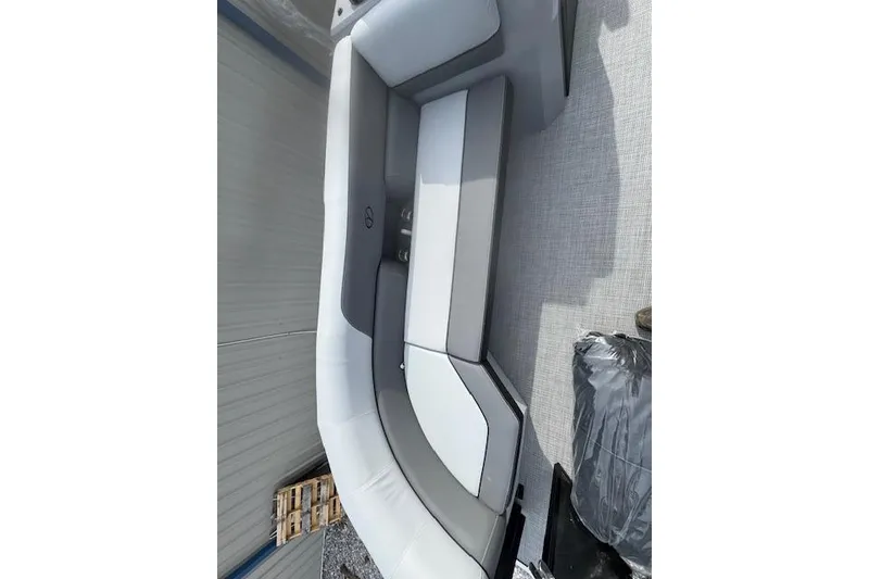 Slide: The Image of 2026 Veranda VISTA VIEW 22RC boat seating, featuring sleek gray and white upholstery. - 6