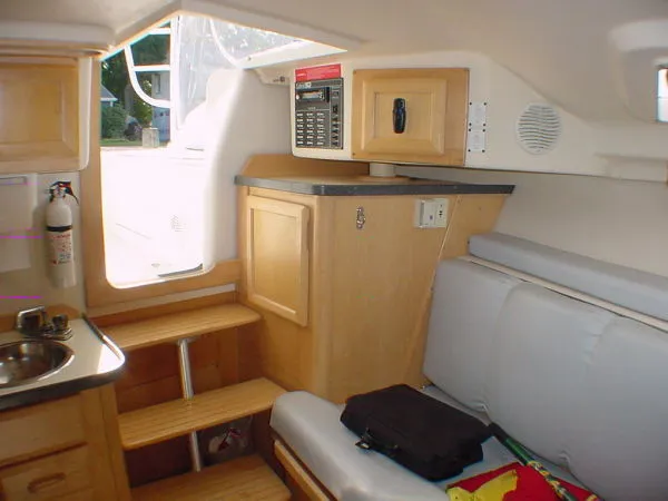 Slide: The Image of Luhrs 29 Open 2000 - 11