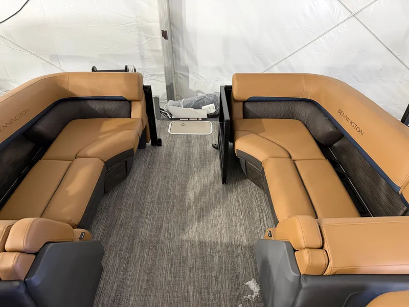 Slide: The Image of Bennington M Series 22 M-Fast Back Quad Bench 2026 - 5