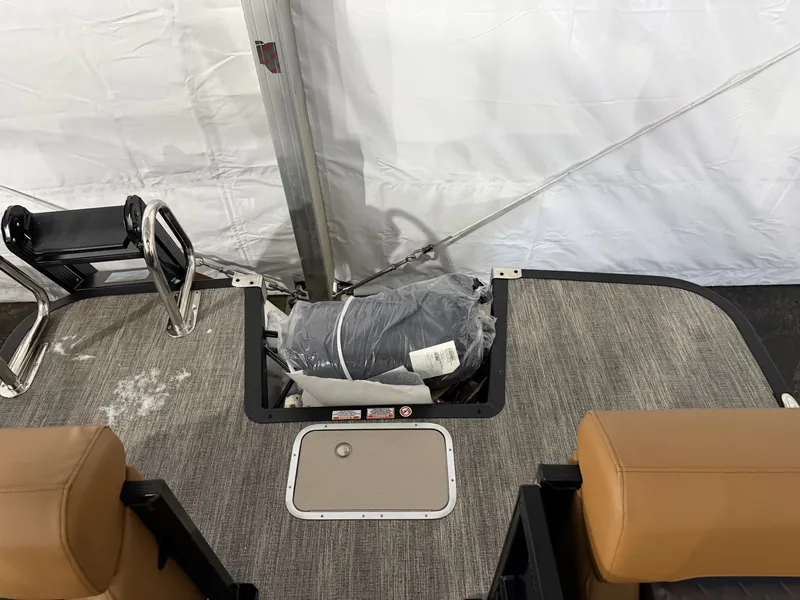 Slide: The Image of Bennington M Series 22 M-Fast Back Quad Bench 2026 - 6