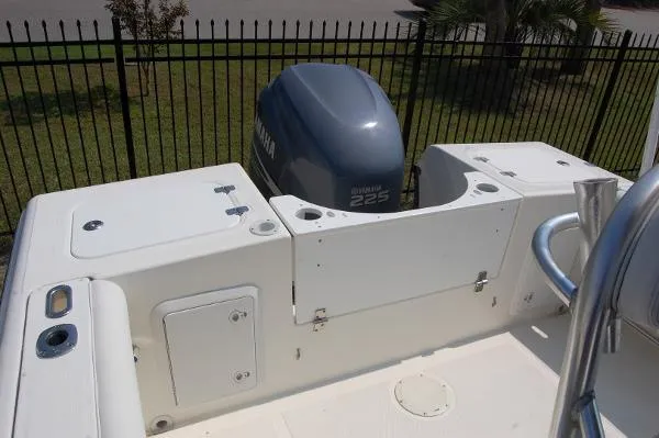 Slide: The Image of Edgewater 225CC with F225 2004 - 11