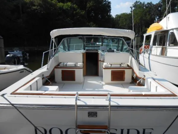 Slide: The Image of Tiara 3100 Open 1985 - 3