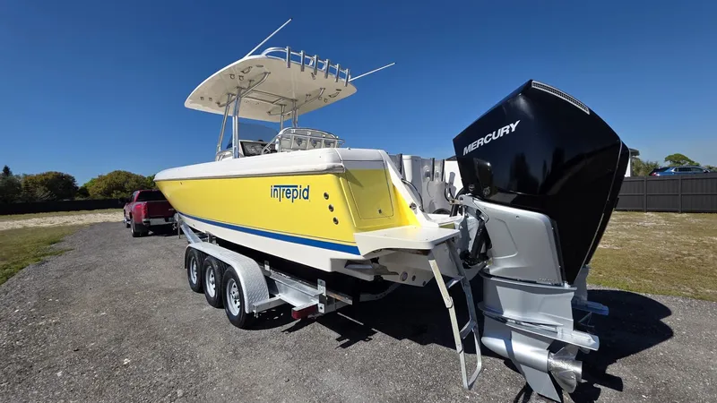 Slide: The Image of Intrepid 323 2009 - 1