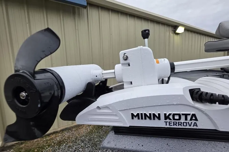 Slide: The Image of Minn Kota Terrova motor on 2025 Xpress H22B Bay boat, close-up view. - 20