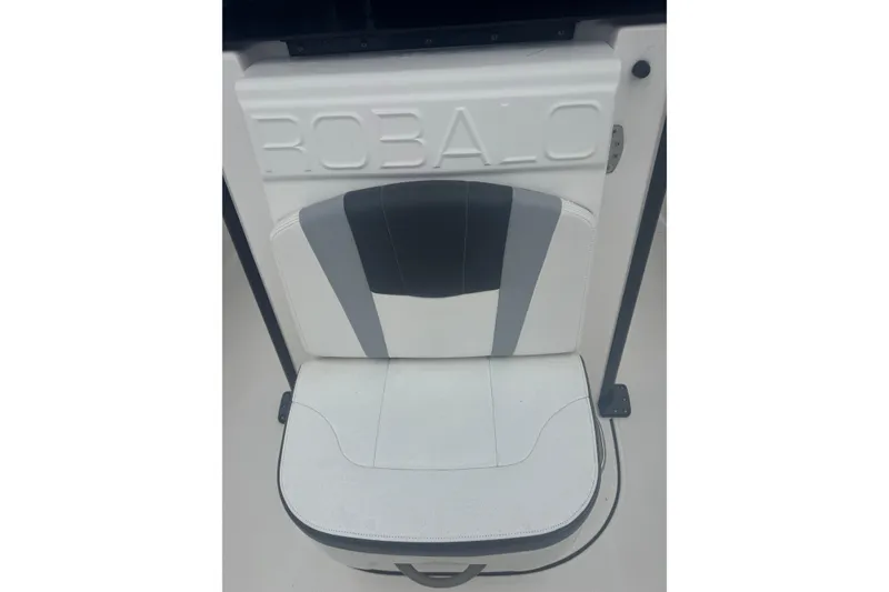 Slide: The Image of 2022 Robalo R272 Center Console seat with embossed logo and gray accents. - 8