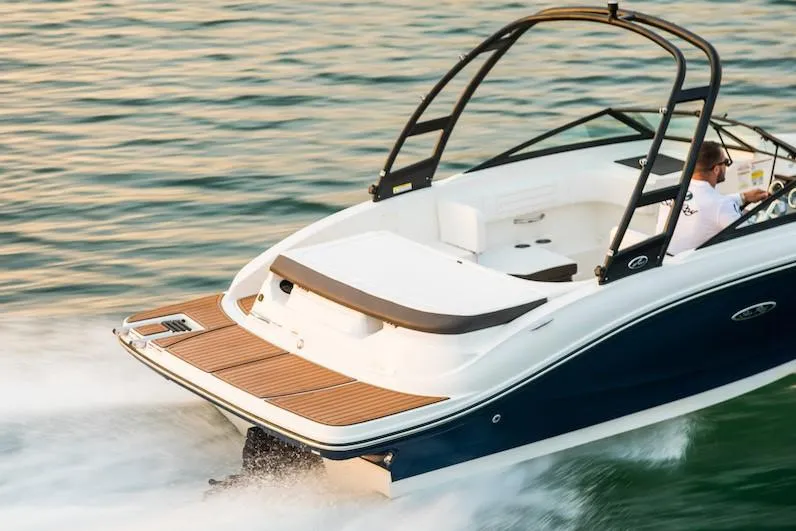 Slide: The Image of Manufacturer Provided Image: 2020 Sea Ray SPX 190 boat cruising on water. - 13