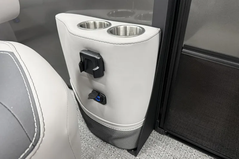 Slide: The Image of Barletta ARIA 22UC 2026 interior with cup holders and USB ports. - 17