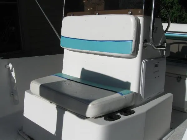 Slide: The Image of Cobia 174 Center Console 1995 - 11