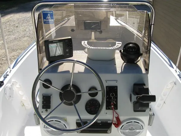 Slide: The Image of Cobia 174 Center Console 1995 - 6