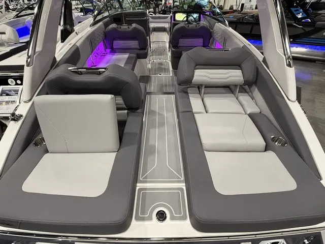 Slide: The Image of Regal LS6 Ultimate 2026 - 10