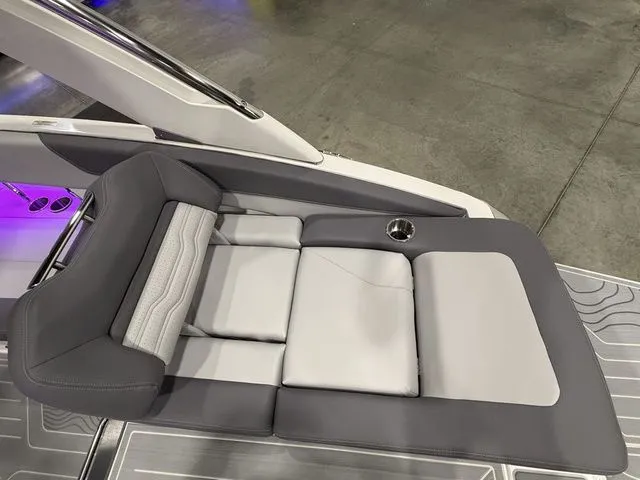 Slide: The Image of Regal LS6 Ultimate 2026 - 9