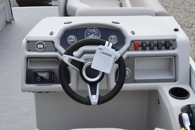 Slide: The Image of Godfrey XPERIENCE 2286 SFLX W/150HP 2026 - 10