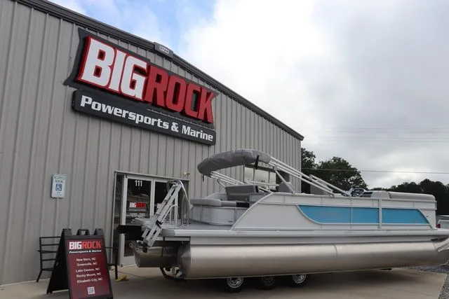 Slide: The Image of Godfrey XPERIENCE 2286 SFLX W/150HP 2026 - 16