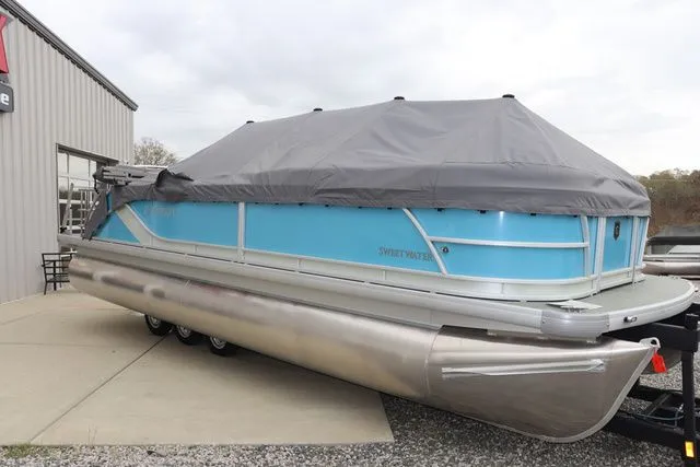 Slide: The Image of Godfrey SWEETWATER 2286 SFL W/150HP 2025 - 33