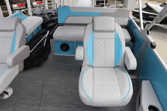 Slide: The Image of Godfrey SWEETWATER 2286 SFL W/150HP 2025 - 40