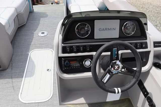 Slide: The Image of Godfrey SWEETWATER 2286 SFL W/150HP 2025 - 46