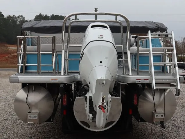 Slide: The Image of Godfrey SWEETWATER 2286 SFL W/150HP 2025 - 5