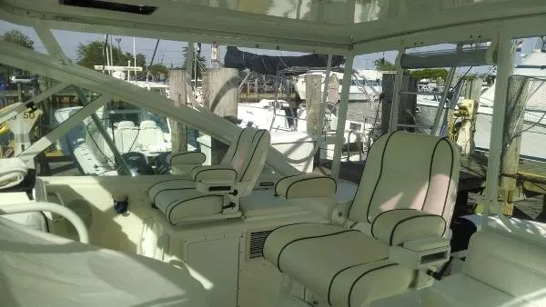 Slide: The Image of Cabo C12 Cats 40 Express 2004 - 7