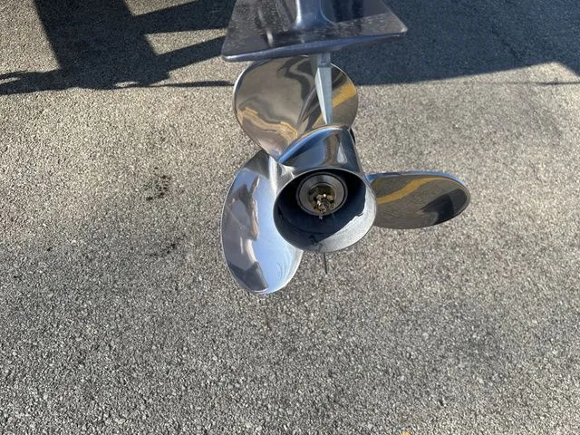 Slide: The Image of Evotti 521QL propeller, shiny, on asphalt, year 2026. - 9