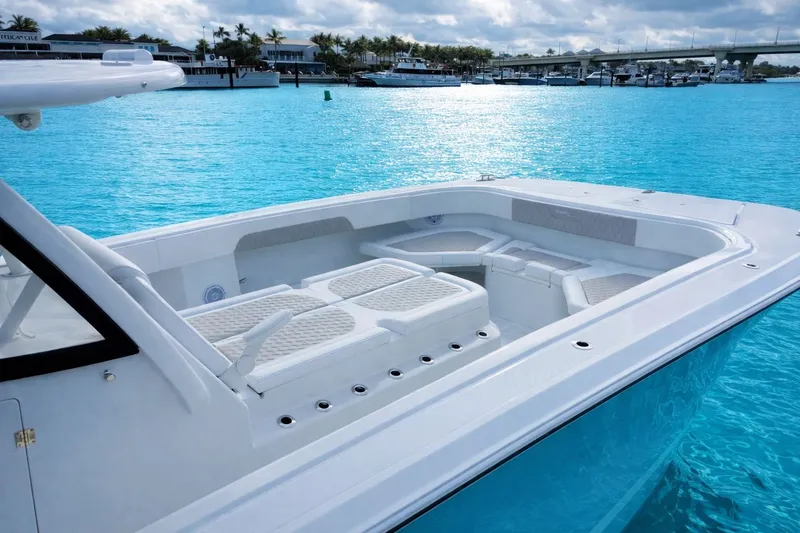 Slide: The Image of 2026 Front Runner 43 Catamaran on turquoise water. - 4