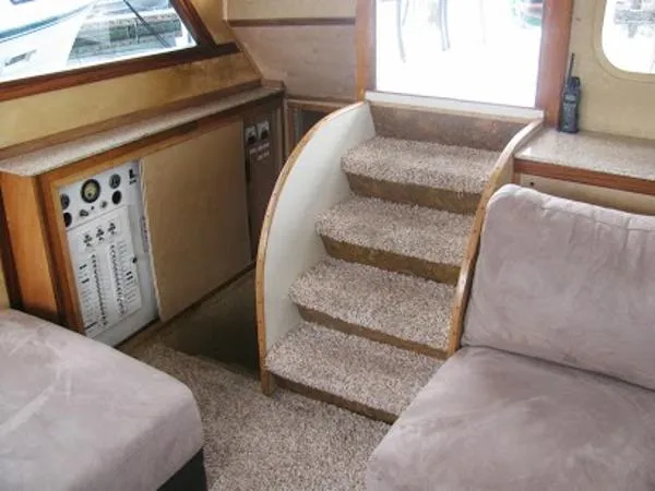 Slide: The Image of Uniflite 48 Motor Yacht 1972 - 11