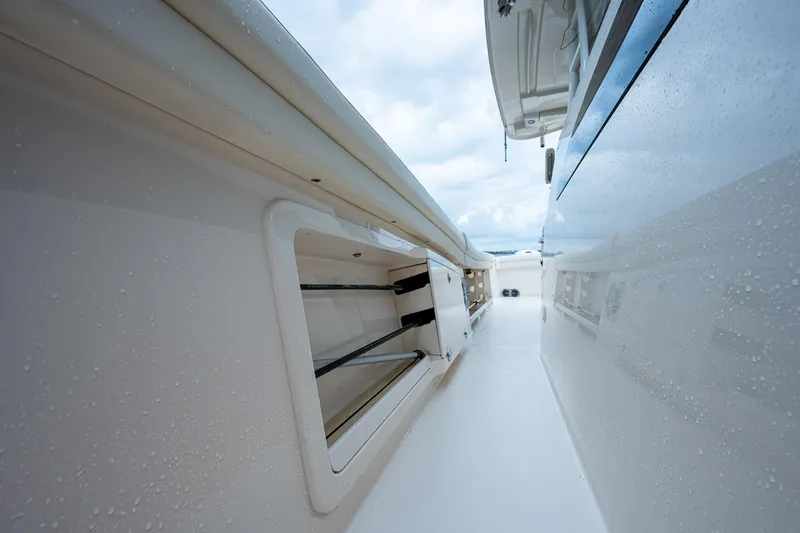 Slide: The Image of Grady White 45 Pura Vida - Exterior Cockpit - 15