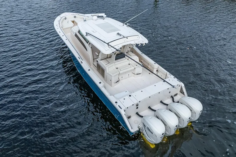 Slide: The Image of Grady White 45 Pura Vida - Exterior Profile - 40