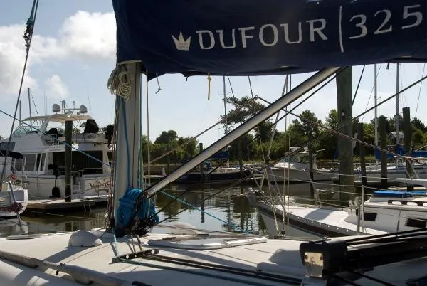 Slide: The Image of Dufour 325 Grand Large 2006 - 4