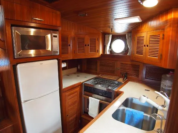 Slide: The Image of Lien Hwa 45 Motor Sailor 2003 - 9